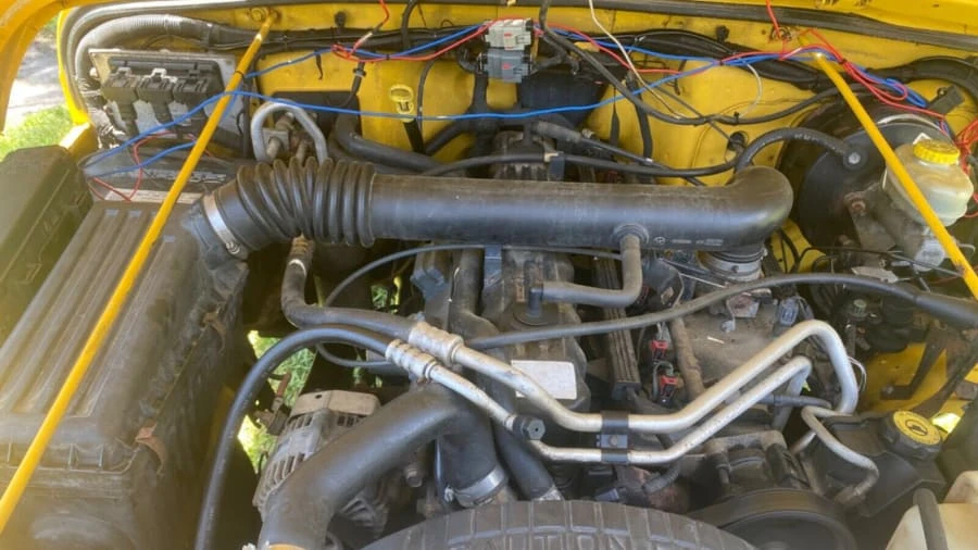 2004 Jeep TJ Wrangler - Image 6 of 12