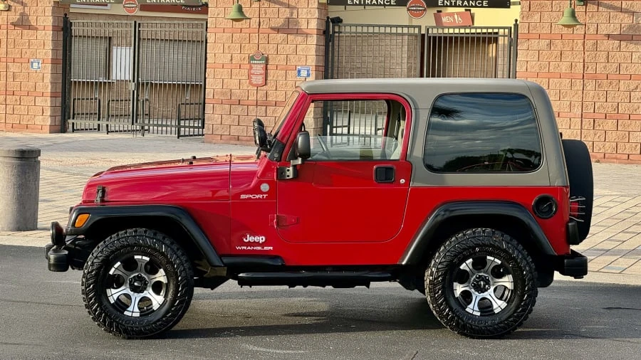 2004 Jeep TJ Wrangler - Image 2 of 19