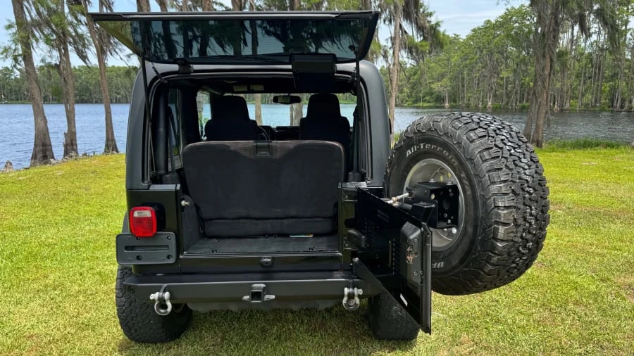 2004 Jeep TJ Wrangler - Image 7 of 16