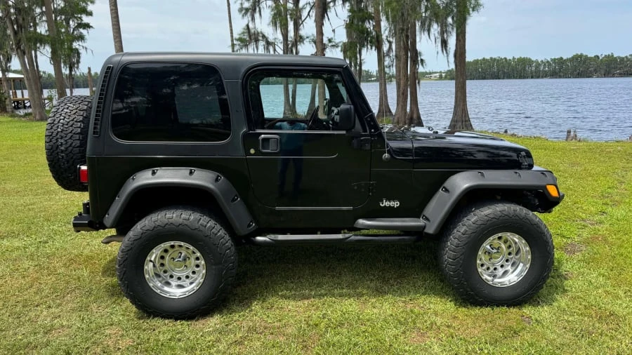 2004 Jeep TJ Wrangler - Image 9 of 16