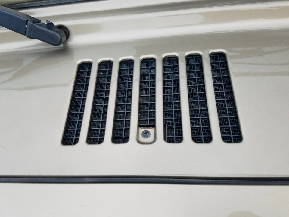 2004 Jeep TJ Wrangler - Image 24 of 31