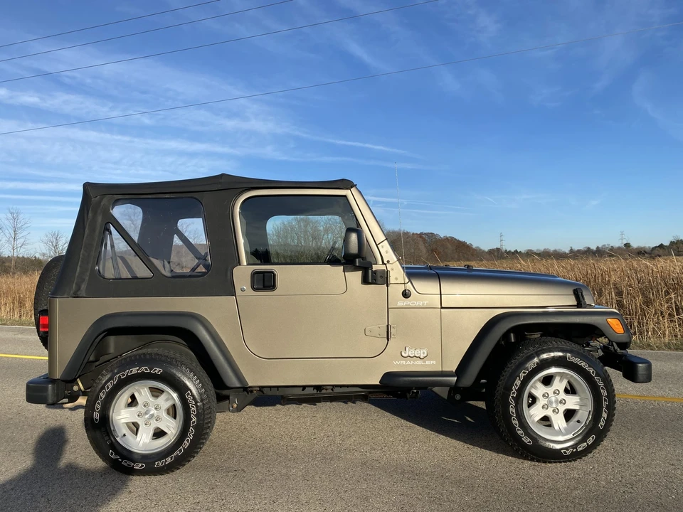 2004 Jeep TJ Wrangler - Image 7 of 31