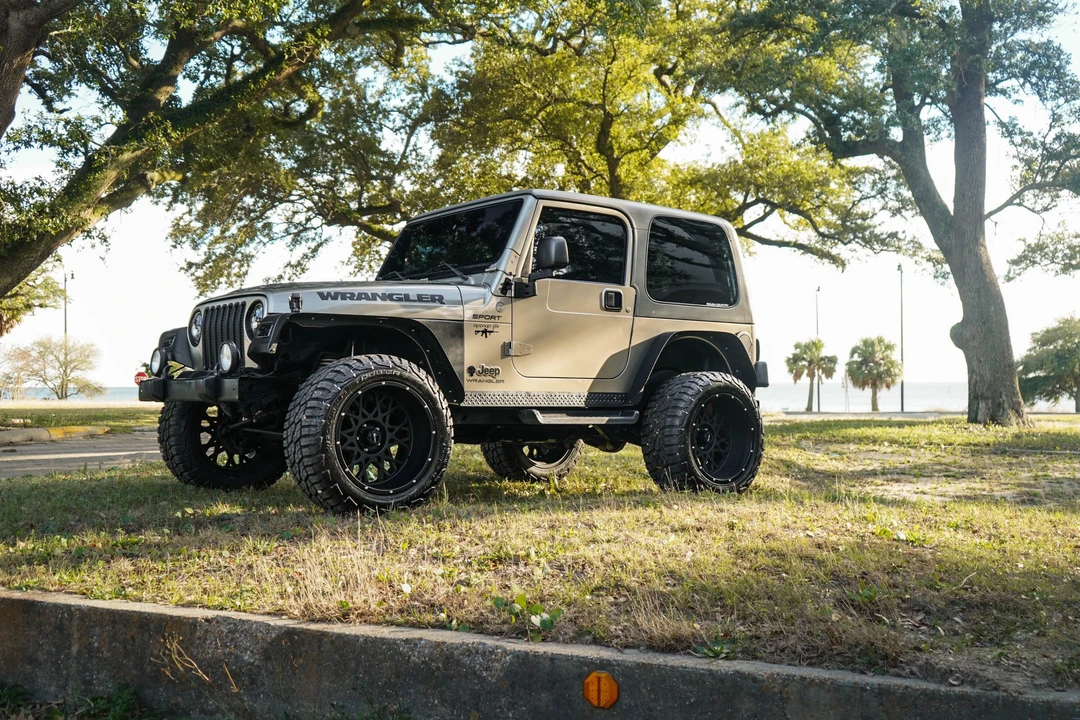 2004 Jeep TJ Wrangler - Image 3 of 31