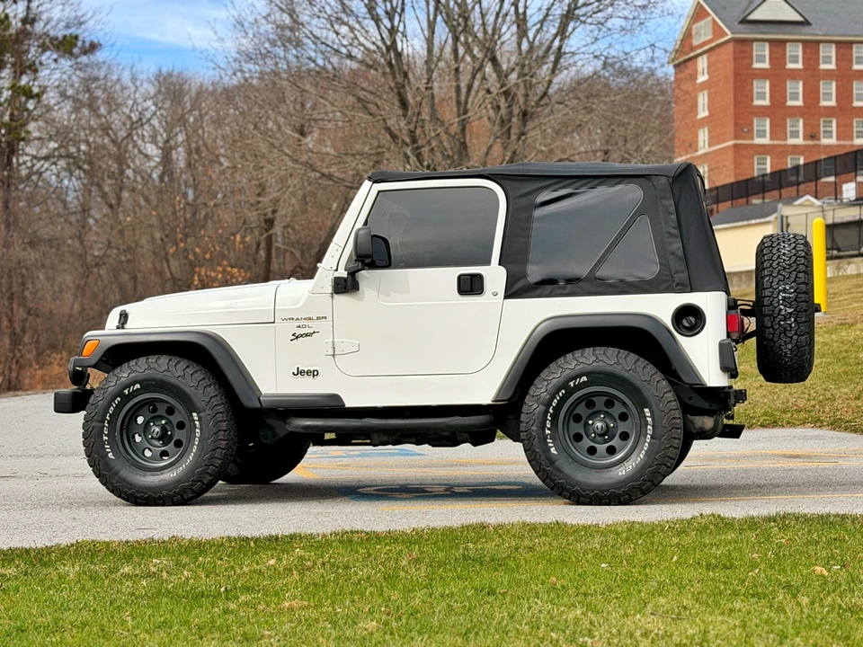 2004 Jeep TJ Wrangler - Image 13 of 31
