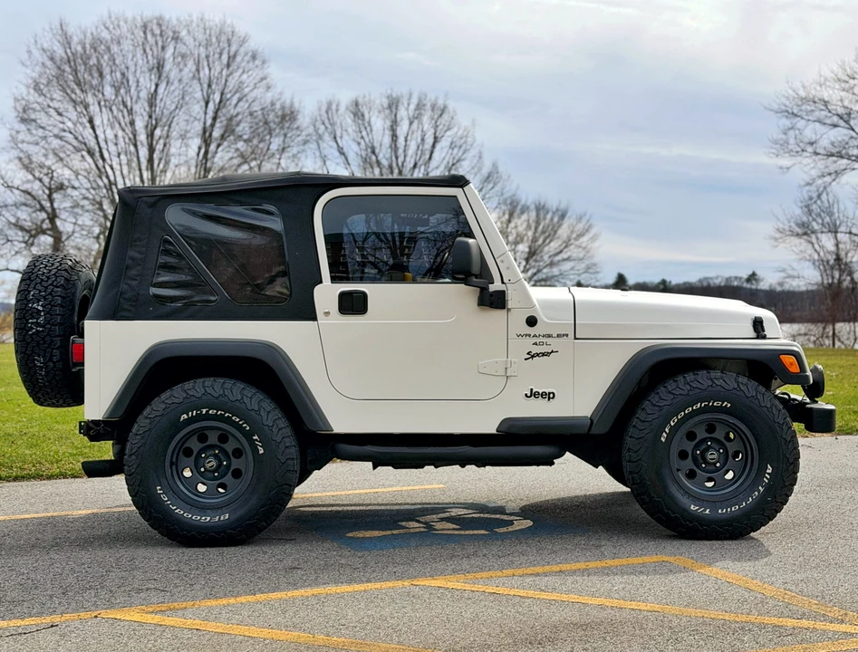 2004 Jeep TJ Wrangler - Image 20 of 31