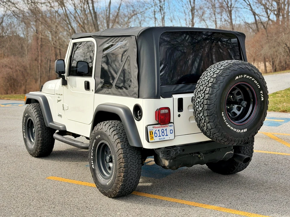 2004 Jeep TJ Wrangler - Image 18 of 31