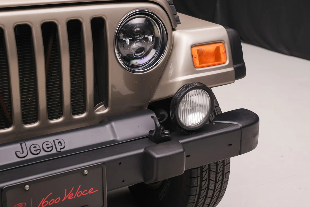 2004 Jeep TJ Wrangler - Image 29 of 31