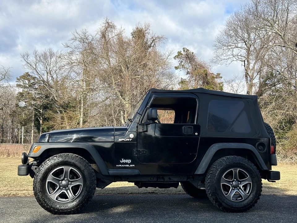 2004 Jeep TJ Wrangler - Image 9 of 31