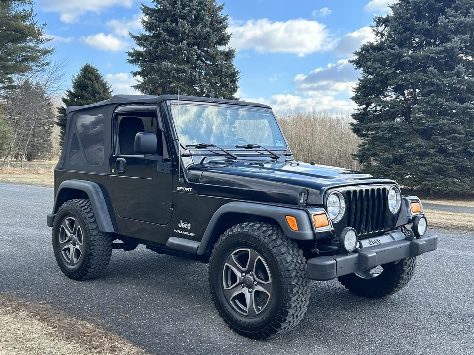 2004 Jeep TJ Wrangler - Image 23 of 31
