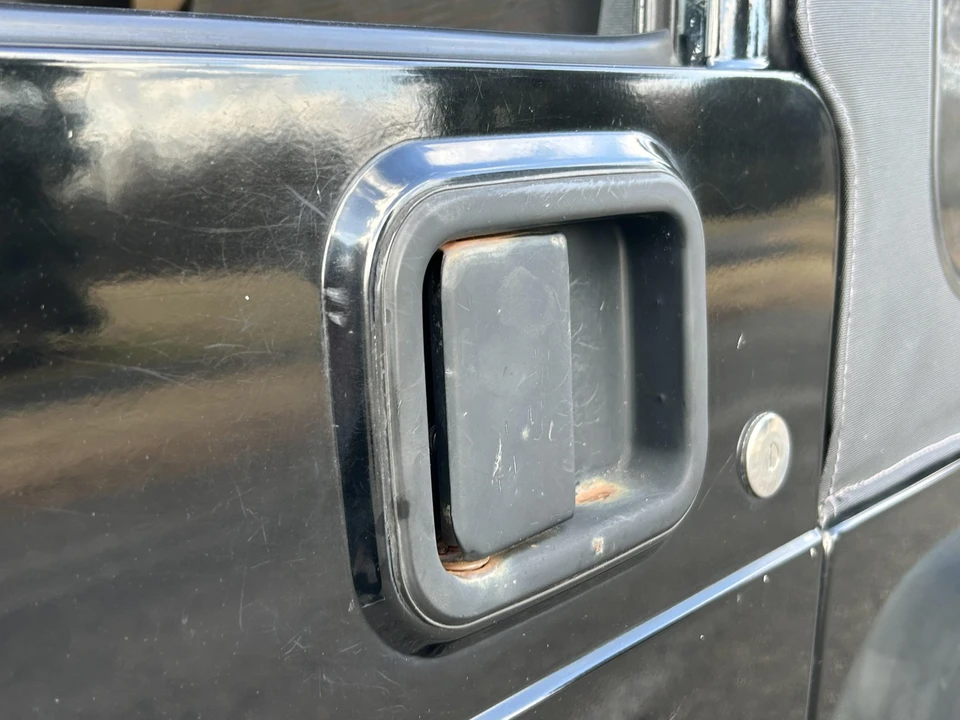 2004 Jeep TJ Wrangler - Image 29 of 31