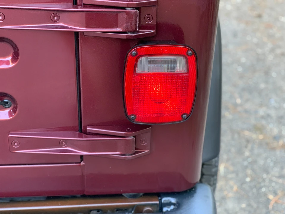2004 Jeep TJ Wrangler - Image 18 of 31