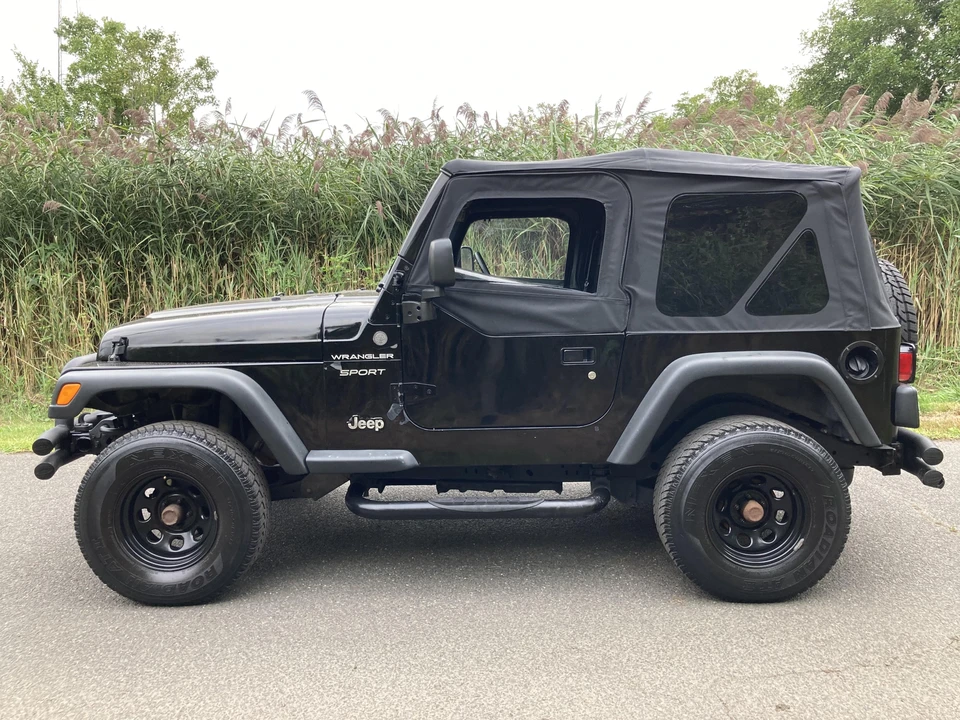 2004 Jeep TJ Wrangler - Image 10 of 31