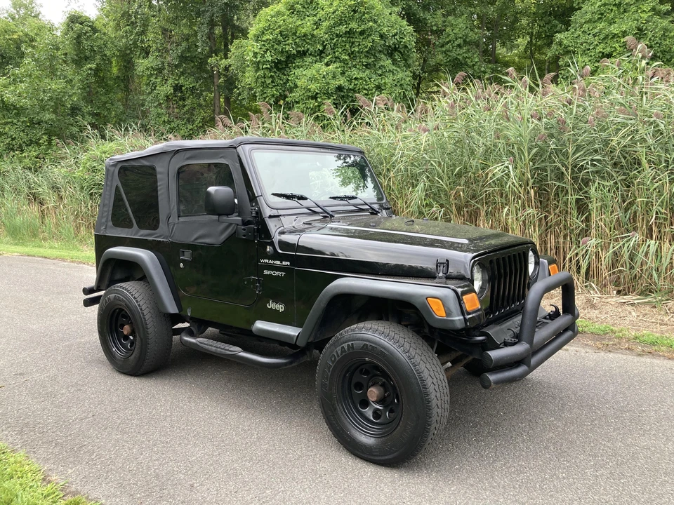2004 Jeep TJ Wrangler - Image 17 of 31