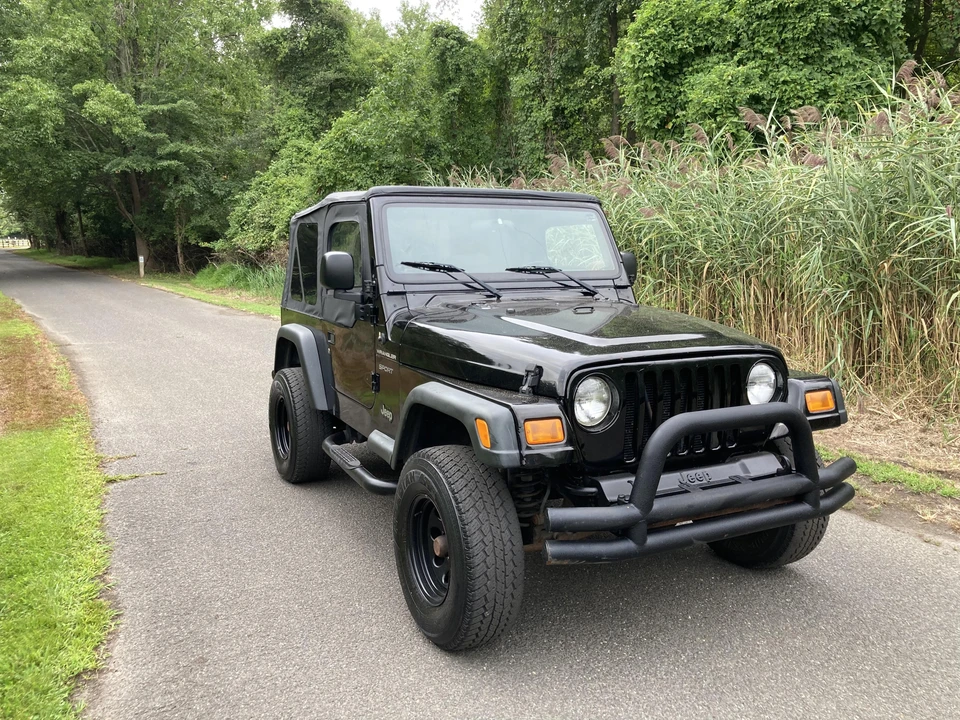 2004 Jeep TJ Wrangler - Image 18 of 31