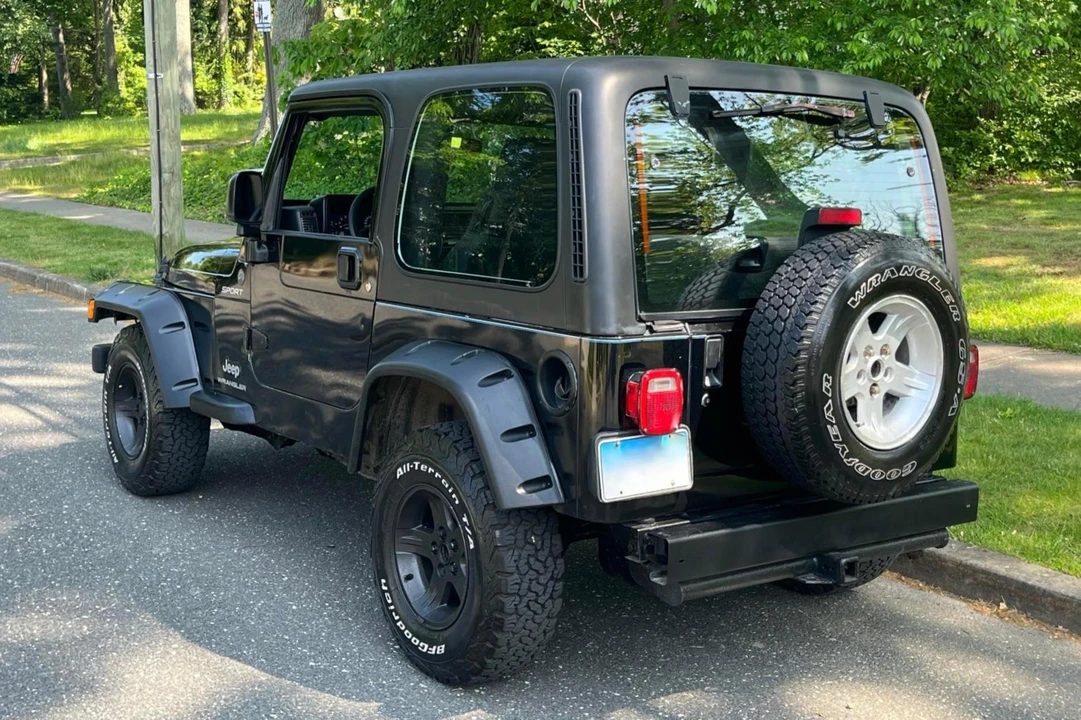 2004 Jeep TJ Wrangler - Image 4 of 31