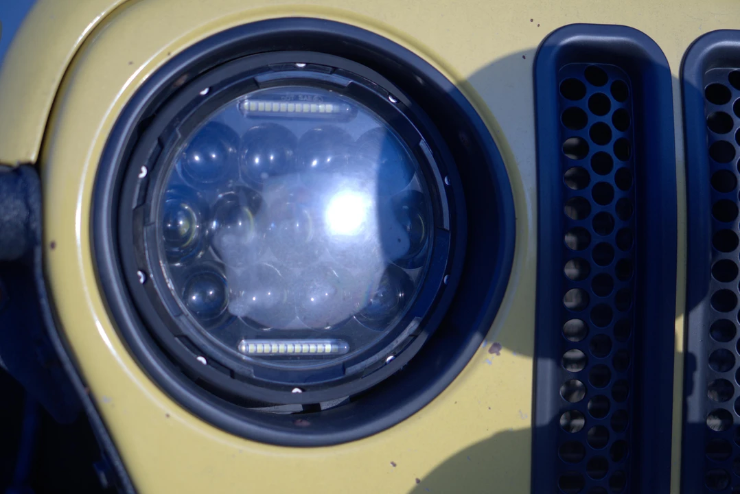 2004 Jeep TJ Wrangler - Image 18 of 31