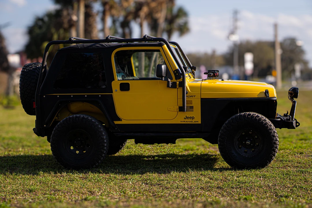 2004 Jeep TJ Wrangler - Image 9 of 31
