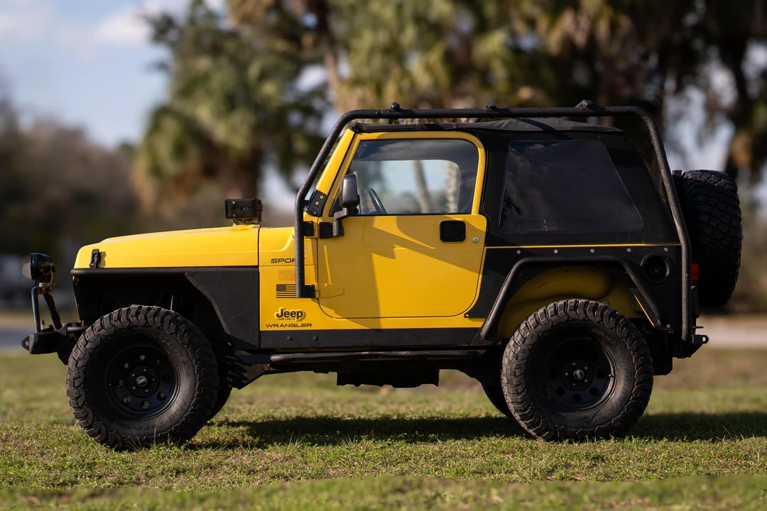 2004 Jeep TJ Wrangler - Image 3 of 31