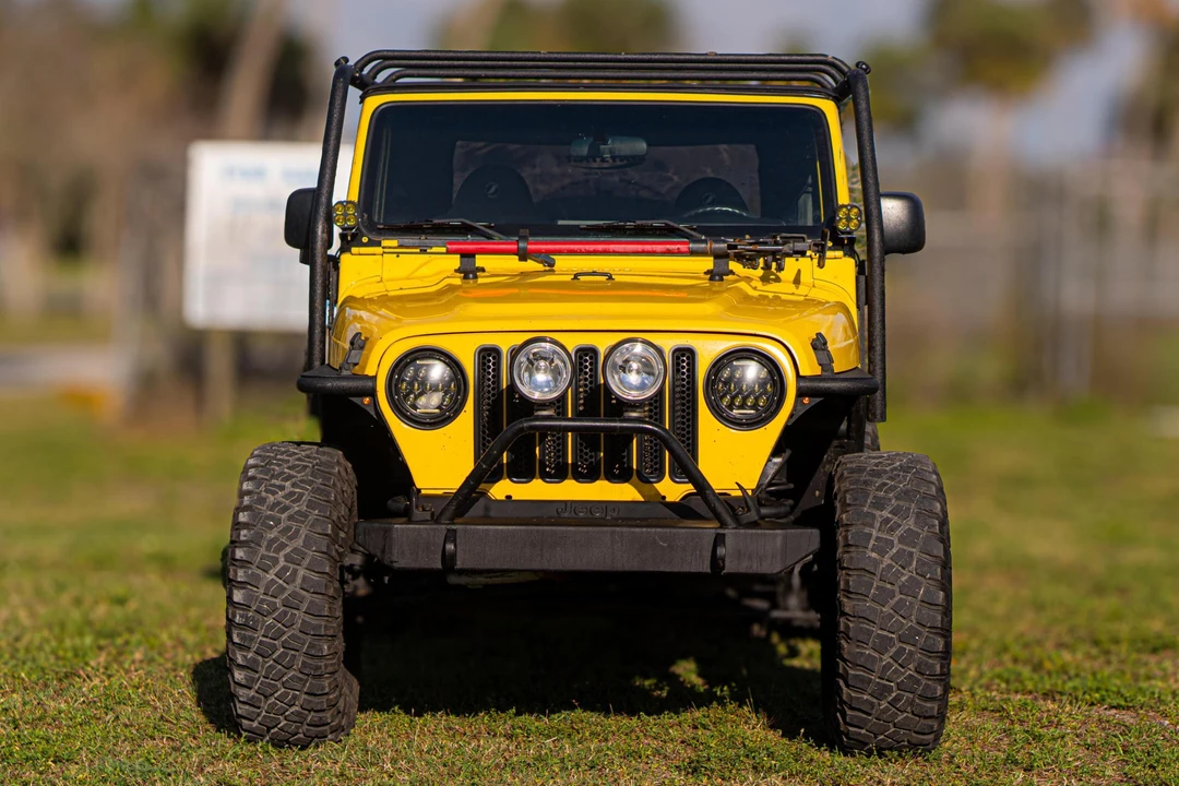 2004 Jeep TJ Wrangler - Image 2 of 31