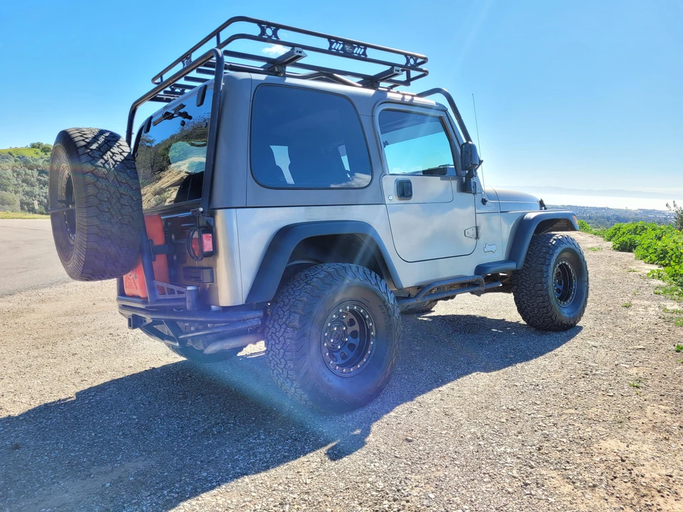 2004 Jeep TJ Wrangler - Image 28 of 31