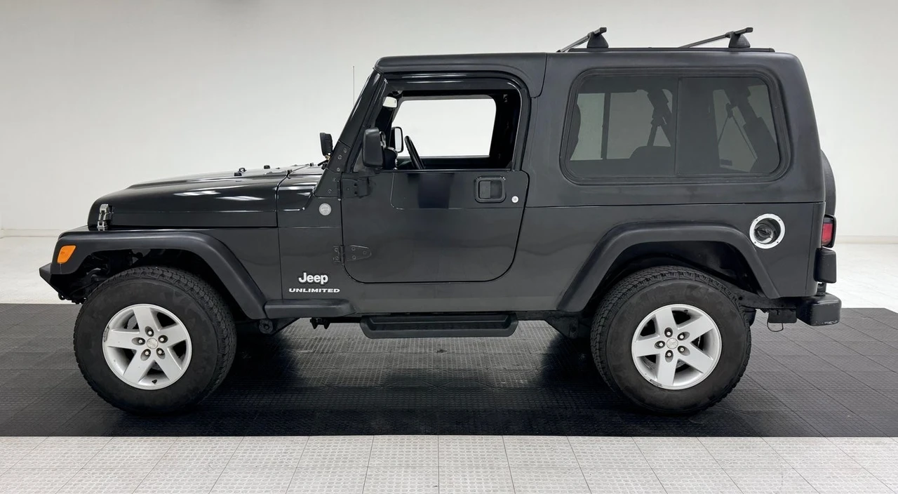 2004 Jeep TJ Wrangler - Image 2 of 21