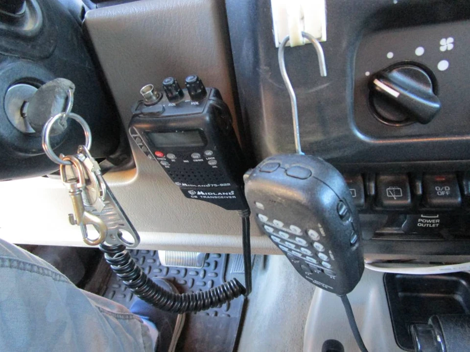 2004 Jeep TJ Wrangler - Image 14 of 24