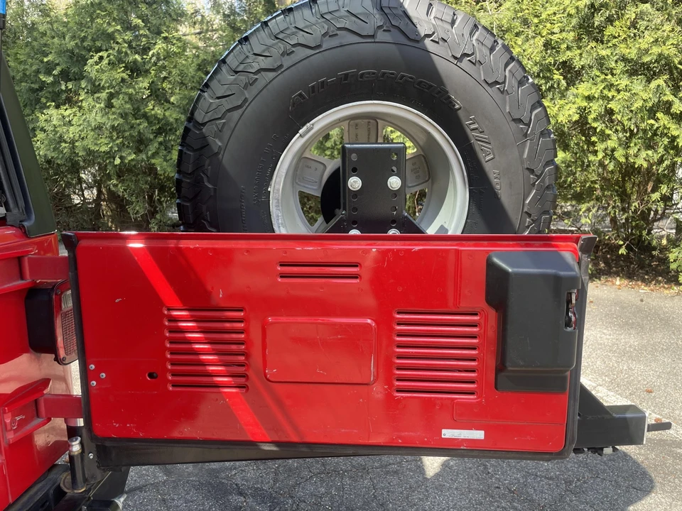 2004 Jeep TJ Wrangler - Image 14 of 31