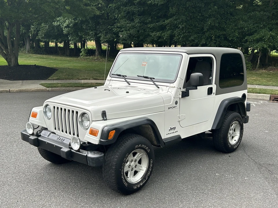 2004 Jeep TJ Wrangler - Image 3 of 31