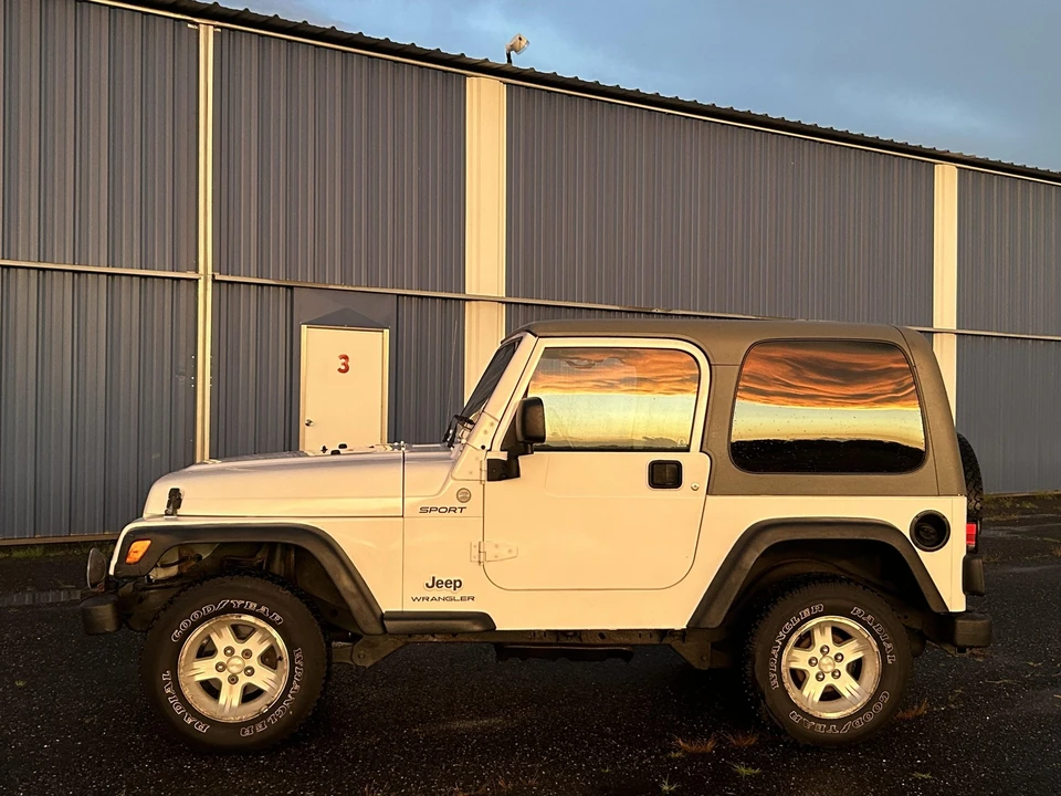 2004 Jeep TJ Wrangler - Image 20 of 31