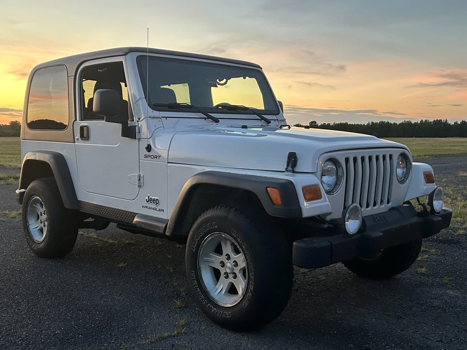2004 Jeep TJ Wrangler - Image 23 of 31