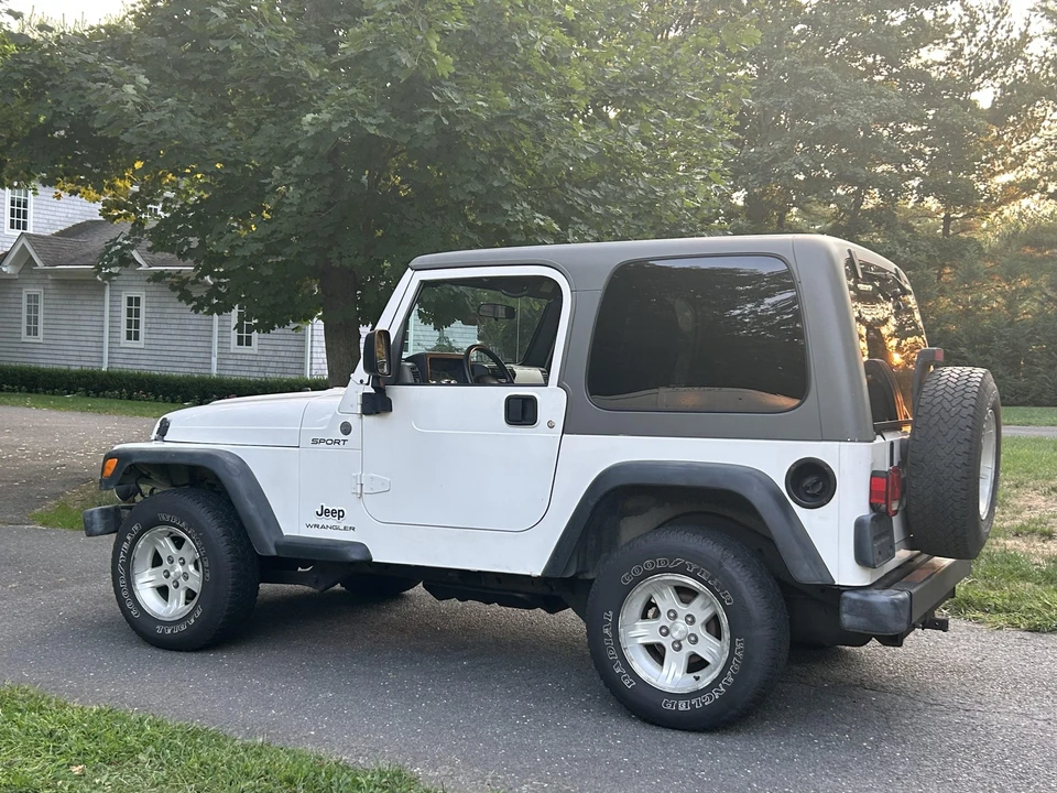 2004 Jeep TJ Wrangler - Image 22 of 31