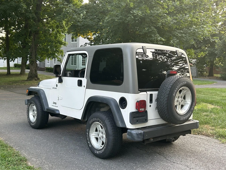 2004 Jeep TJ Wrangler - Image 21 of 31