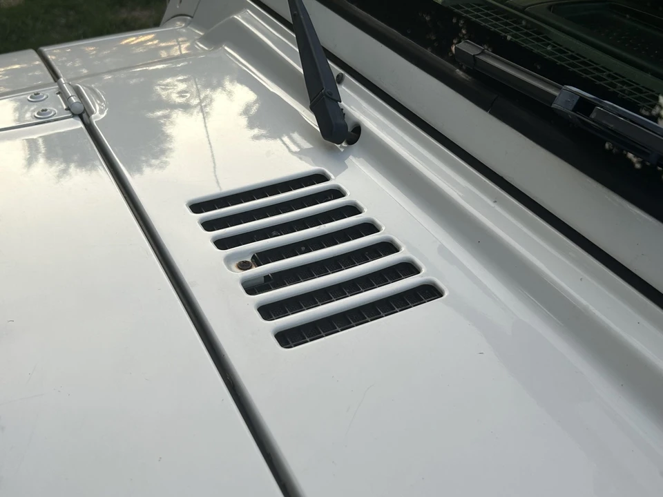 2004 Jeep TJ Wrangler - Image 25 of 31