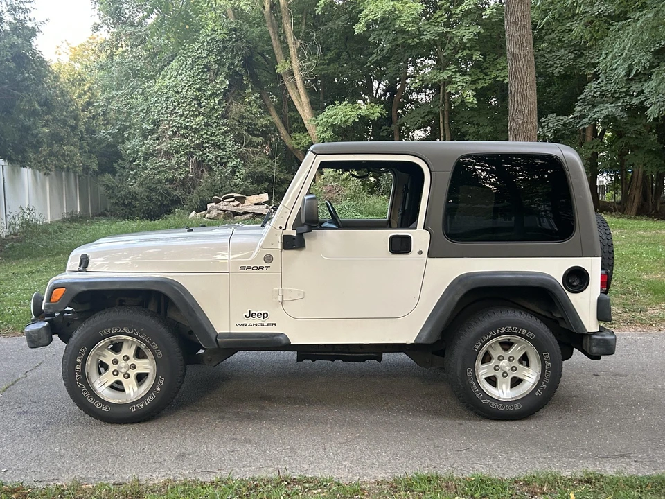 2004 Jeep TJ Wrangler - Image 24 of 31