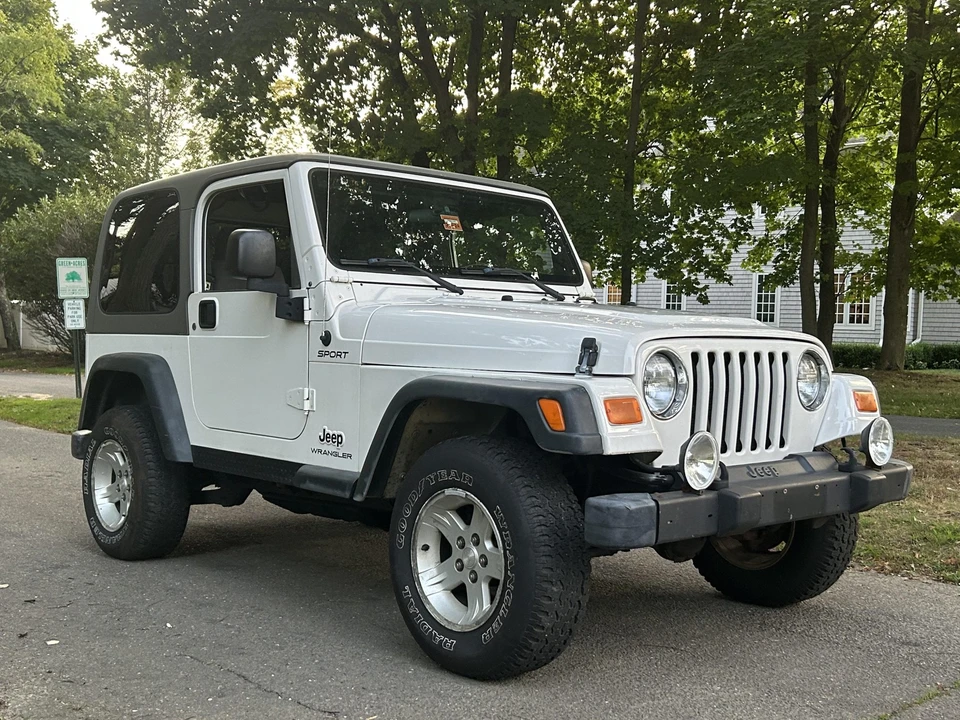 2004 Jeep TJ Wrangler - Image 10 of 31