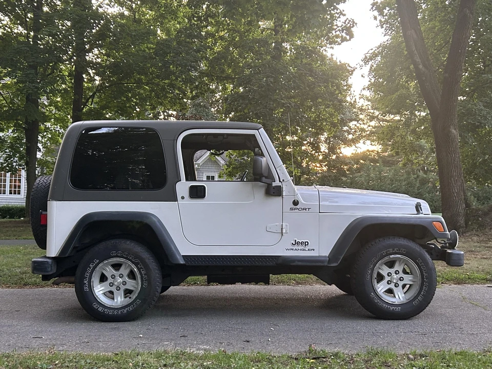 2004 Jeep TJ Wrangler - Image 14 of 31