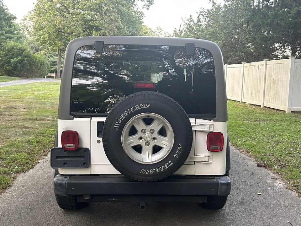 2004 Jeep TJ Wrangler - Image 18 of 31