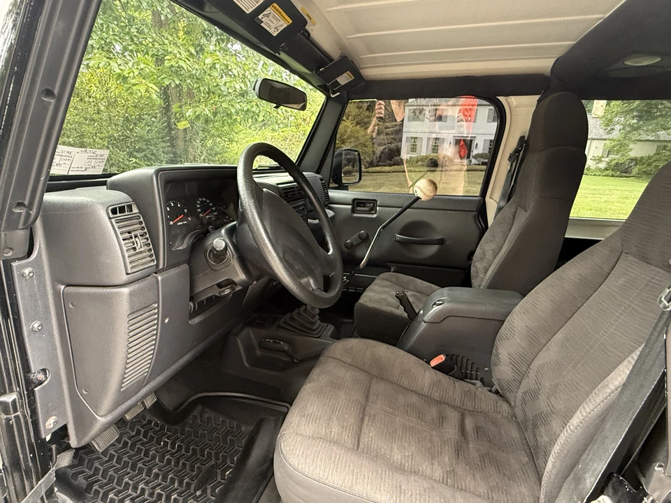 2004 Jeep TJ Wrangler - Image 21 of 31