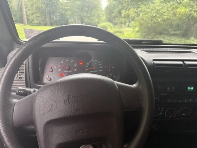 2004 Jeep TJ Wrangler - Image 23 of 31