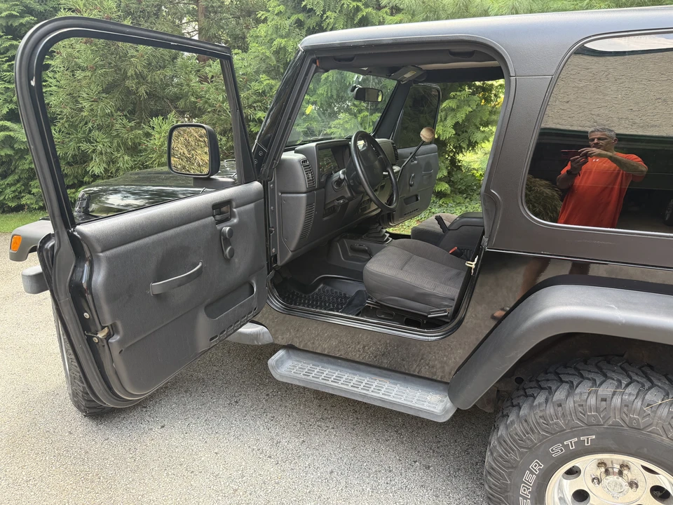 2004 Jeep TJ Wrangler - Image 20 of 31