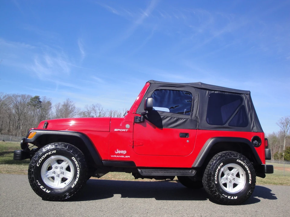 2004 Jeep TJ Wrangler - Image 11 of 31