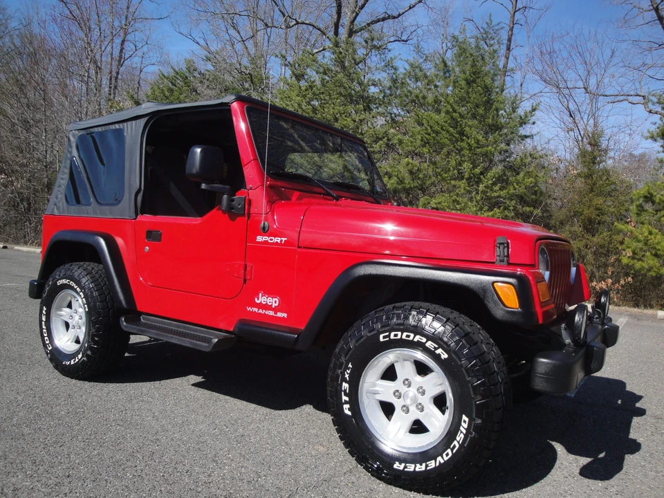 2004 Jeep TJ Wrangler - Image 2 of 31