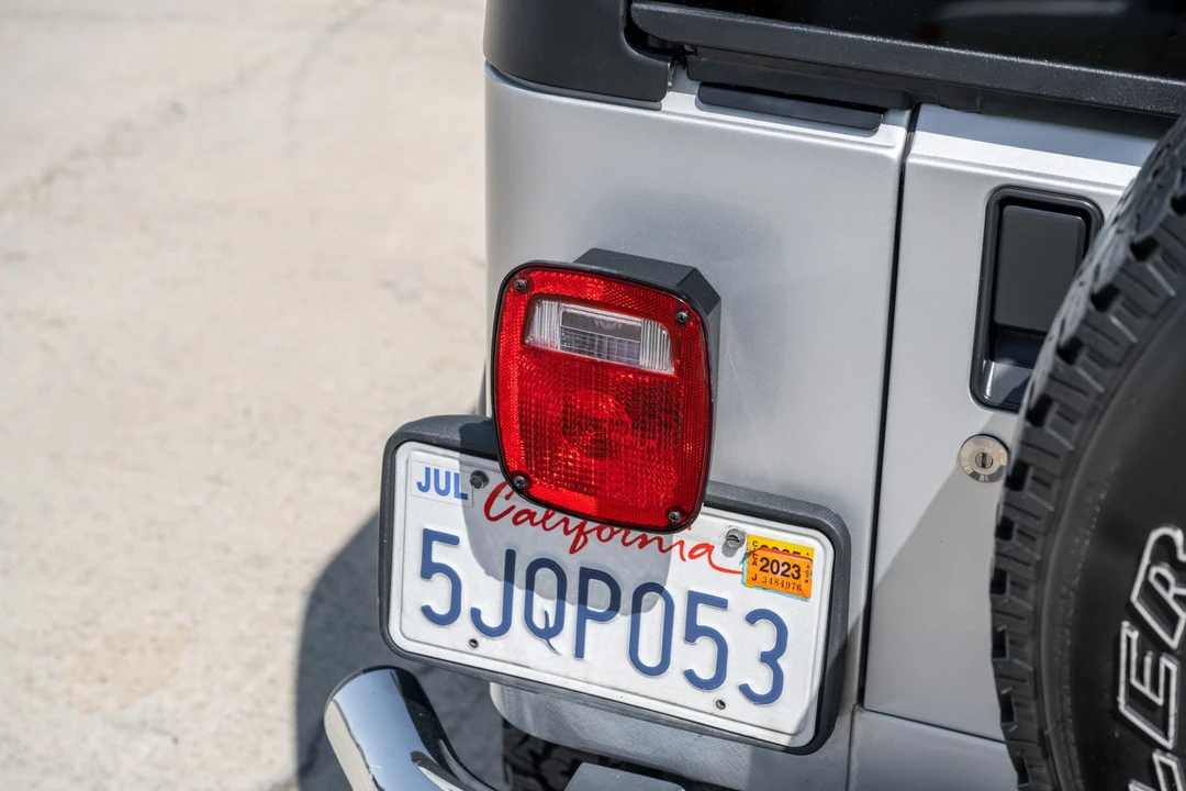 2004 Jeep TJ Wrangler - Image 18 of 31