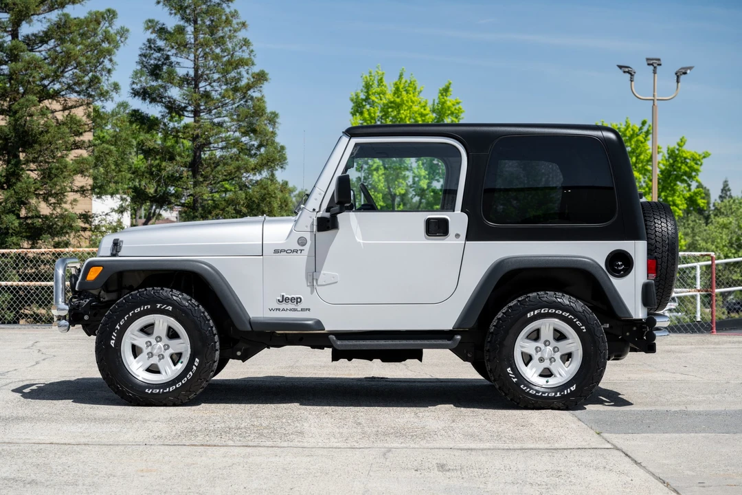 2004 Jeep TJ Wrangler - Image 9 of 31