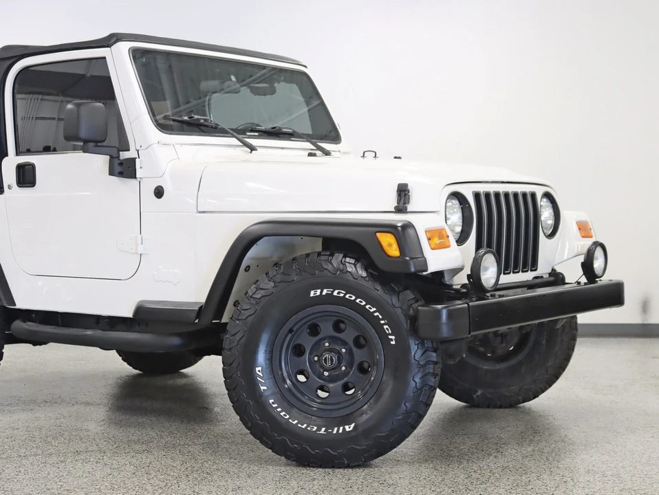 2004 Jeep TJ Wrangler - Image 2 of 12