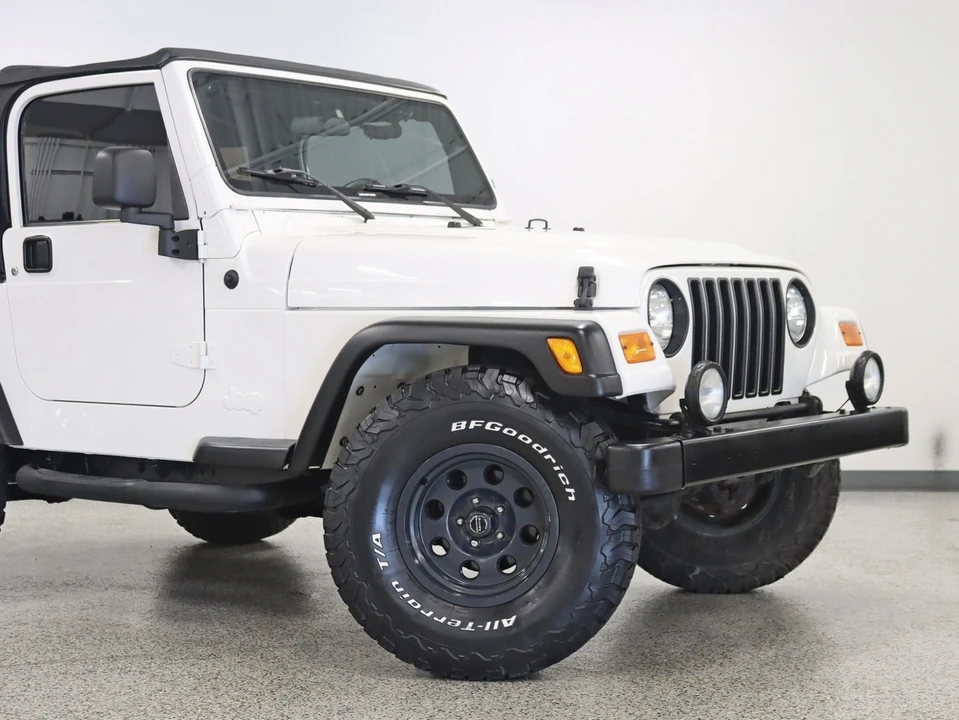 2004 Jeep TJ Wrangler - Image 2 of 12