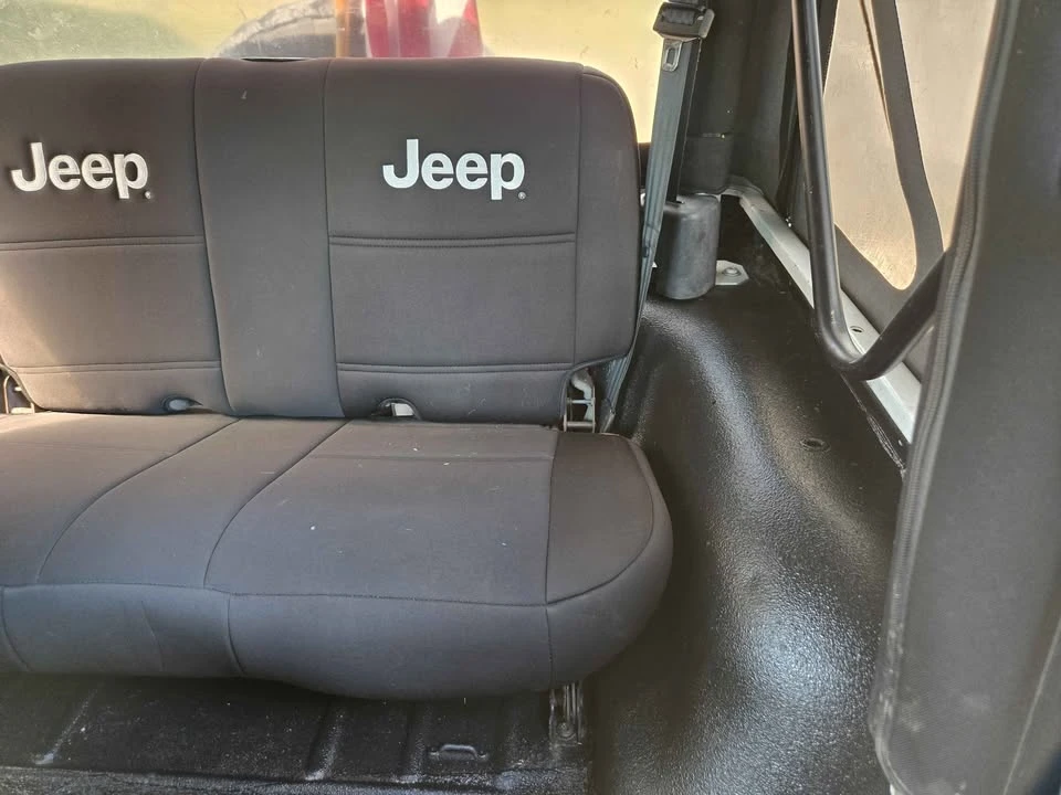 2004 Jeep TJ Wrangler - Image 12 of 14