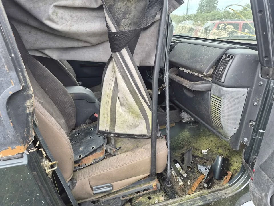 2004 Jeep TJ Wrangler - Image 6 of 6
