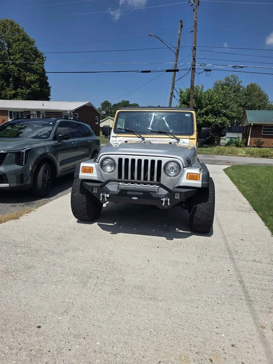 2004 Jeep TJ Wrangler - Image 6 of 9