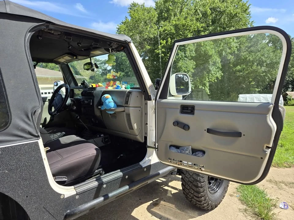2004 Jeep TJ Wrangler - Image 4 of 14
